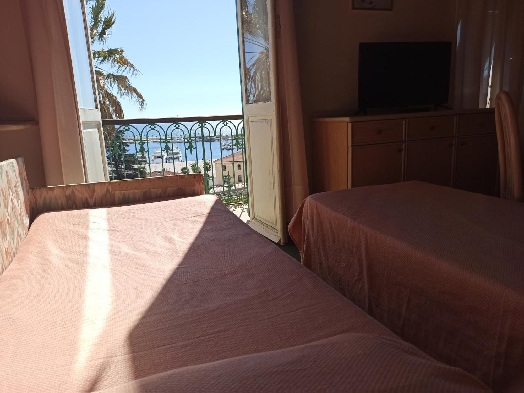 Hotel Miramare Imperia Room photo